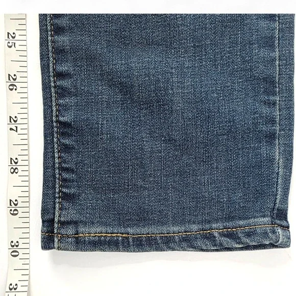 Levis 311 Shaping Skinny Jeans Womens 31 Dark Wash Blue Denim Stretch - Picture 10 of 12